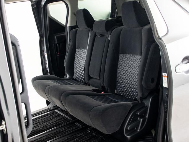 ヴェルファイア 2.5Z (8人乗りフルフラットシート)(両側自動ドア)(純正9型ナビ)(後席モニター)バックカメラ/ダウンサス/クリアランスソナー/ビルトインETC/Bluetooth接続/フルセグTV/LEDヘッドライト/(24枚目)