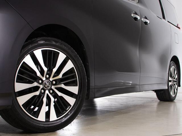 アルファード 2.5S Cパッケージ (禁煙車)(純正10型ナビ)(後席モニター)(冷暖房黒革)エグゼクティブシート/トヨタセーフティセンス/両側自動ドア/パワーバックドア/コンビハンドル/クリアランスソナー/パワーシート/シートメモリー(16枚目)