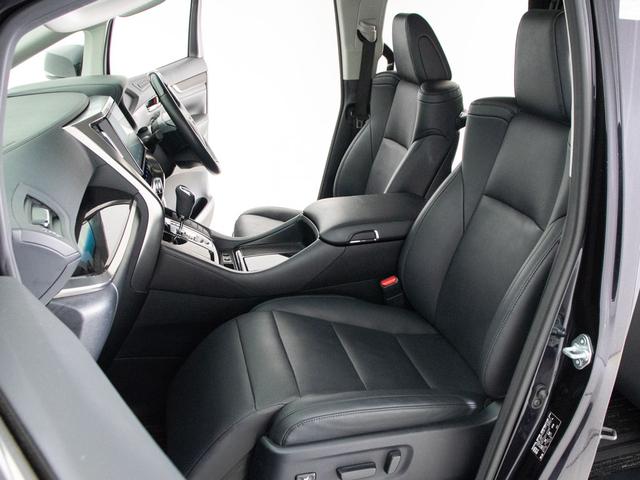 アルファード 2.5S Cパッケージ (禁煙車)(純正10型ナビ)(後席モニター)(冷暖房黒革)エグゼクティブシート/トヨタセーフティセンス/両側自動ドア/パワーバックドア/コンビハンドル/クリアランスソナー/パワーシート/シートメモリー(25枚目)