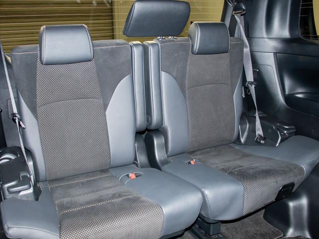 TOYOTA ALPHARD 2.5S TYPE GOLD