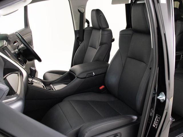 アルファード 2.5S Cパッケージ (禁煙・ワンオーナー車)(TRD&モデリスタエアロ)(サンルーフ)(冷暖房黒革)ナビ機能付ディスプレイオーディオ/後席モニター/トヨタセーフティセンス/踏み間違え防止装置/デジタルインナーミラー/(26枚目)