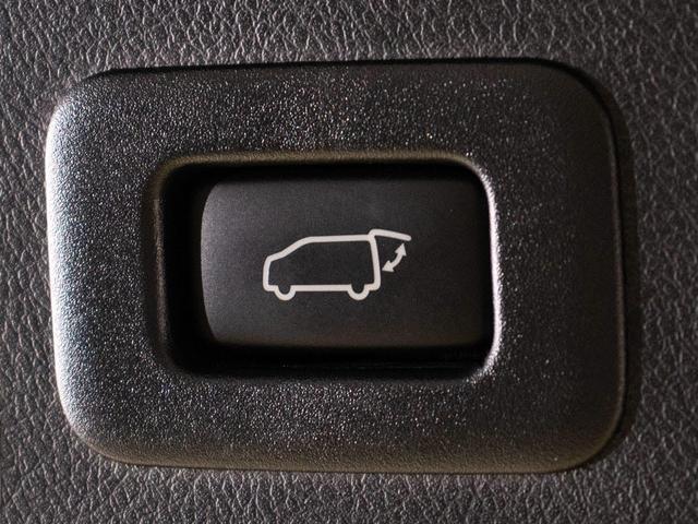 アルファード 2.5S Cパッケージ (禁煙・ワンオーナー車)(TRD&モデリスタエアロ)(サンルーフ)(冷暖房黒革)ナビ機能付ディスプレイオーディオ/後席モニター/トヨタセーフティセンス/踏み間違え防止装置/デジタルインナーミラー/(38枚目)