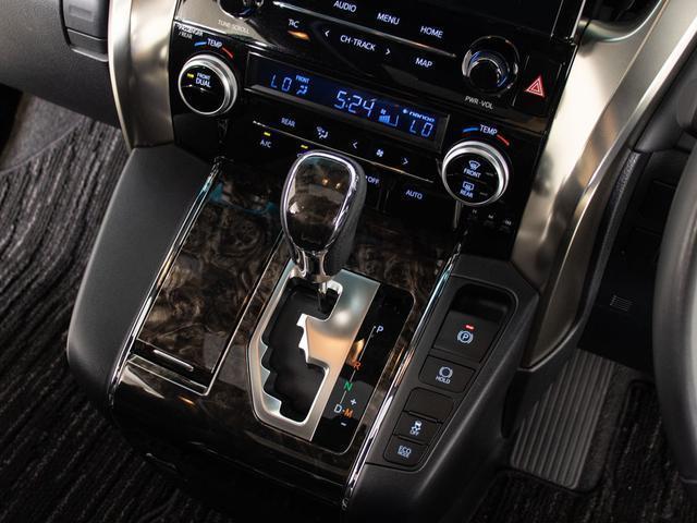 TOYOTA ALPHARD 2.5S TYPE GOLD III