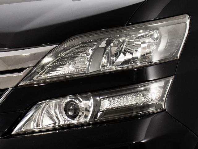 ヴェルファイア 2.4Z (ツインサンルーフ)(カスタムテールランプ)(ダウンサス)(後席モニタ)レオニス19インチホイール/アルパインナビ/両側自動ドア/黒革調シートカバー/バックカメラ/クリアランスソナー/ビルトインETC(11枚目)