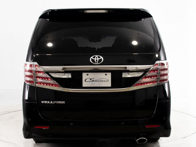 ヴェルファイア 2.4Z (ツインサンルーフ)(カスタムテールランプ)(ダウンサス)(後席モニタ)レオニス19インチホイール/アルパインナビ/両側自動ドア/黒革調シートカバー/バックカメラ/クリアランスソナー/ビルトインETC(16枚目)