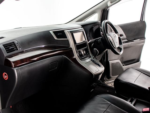 ヴェルファイア 2.4Z (ツインサンルーフ)(カスタムテールランプ)(ダウンサス)(後席モニタ)レオニス19インチホイール/アルパインナビ/両側自動ドア/黒革調シートカバー/バックカメラ/クリアランスソナー/ビルトインETC(31枚目)