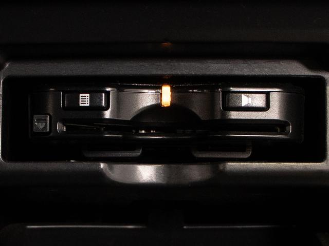 ヴェルファイア 2.4Z (ツインサンルーフ)(カスタムテールランプ)(ダウンサス)(後席モニタ)レオニス19インチホイール/アルパインナビ/両側自動ドア/黒革調シートカバー/バックカメラ/クリアランスソナー/ビルトインETC(39枚目)