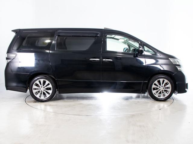 ヴェルファイア 2.4Z プラチナセレクションII (サンルーフ)(アルパインBIG-Xナビ)(後席モニター)(両側自動ドア)パワーバックドア/専用アルカンターラシート/バックカメラ/コンビハンドル/クリアランスソナー/フルセグTV/(19枚目)