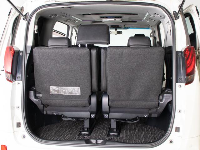 アルファード ２．５Ｓ　（禁煙車）（ツインサンルーフ）（ＬＥＤフロントガーニッシュ）（社外２０インチアルミ）純正９型ナビ／後席モニター／両側自動ドア／ハーフレザー調シートカバー／ＡＣ１００Ｖ電源／クリアランスソナー／（30枚目）