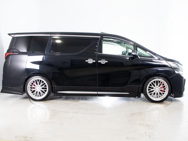 ヴェルファイア ２．５Ｚ　Ｇエディション　（サンルーフ）（モデリスタフルエアロ＆マフラー）（社外２０インチアルミ＆車高調）（アルパインＢＩＧ－Ｘ１０型ナビ）後席モニター／両側自動ドア／パワーバックドア／エグゼクティブシート／コンビハンドル／（22枚目）