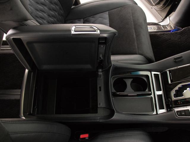 ヴェルファイア ２．５Ｚ　Ｇエディション　（サンルーフ）（モデリスタフルエアロ＆マフラー）（社外２０インチアルミ＆車高調）（アルパインＢＩＧ－Ｘ１０型ナビ）後席モニター／両側自動ドア／パワーバックドア／エグゼクティブシート／コンビハンドル／（42枚目）