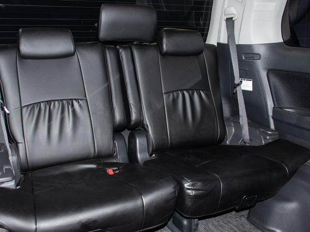 ヴェルファイア 2.4Z (禁煙車)(モデリスタエアロ)(社外20インチアルミ)(プレミアムサウンド)後席モニター/黒革調シートカバー/両側自動ドア/バックカメラ/クリアランスソナー/AC100V電源/Bluetooth接続/(27枚目)
