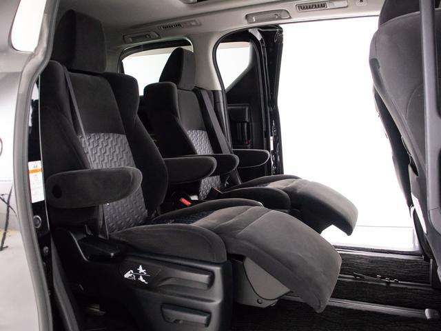 アルファード 2.5S Aパッケージ (禁煙&ワンオーナー)(ツインサンルーフ)(10インチ大画面ナビ)(レーダークルーズコントロール)プリクラッシュセーフティ/両側電動スライドドア/助手席スーパーロングスライド/バックカメラ/フルセグ(26枚目)