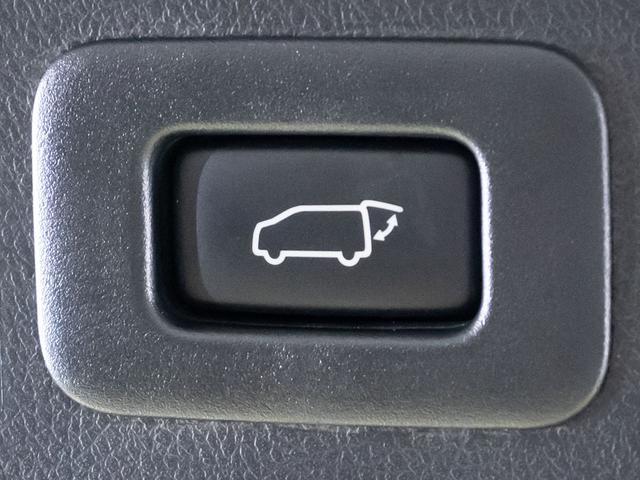 TOYOTA ALPHARD 2.5S TYPE GOLD