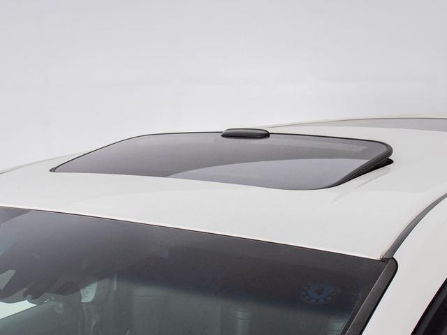 アルファード 2.5S Cパッケージ (禁煙&ワンオーナー車)(サンルーフ)(トヨタセーフティセンス)(デジタルインナーミラー)BSM/黒合皮エグゼクティブシート/両側電動スライドドア/パワーバックドア/後席モニター/10型大画面ナビ(15枚目)