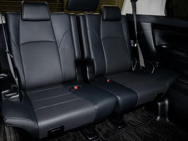 アルファード 2.5S Cパッケージ (禁煙&ワンオーナー車)(サンルーフ)(トヨタセーフティセンス)(デジタルインナーミラー)BSM/黒合皮エグゼクティブシート/両側電動スライドドア/パワーバックドア/後席モニター/10型大画面ナビ(28枚目)