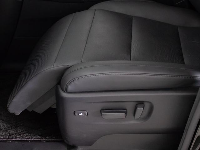 アルファード 2.5S Cパッケージ (禁煙&ワンオーナー車)(ツインサンルーフ)(トヨタセーフティセンス)(黒合皮シート)後席モニター/エグゼクティブシート/両側電動スライドドア/パワーバックドア/AC100V電源/3眼LEDライト(39枚目)