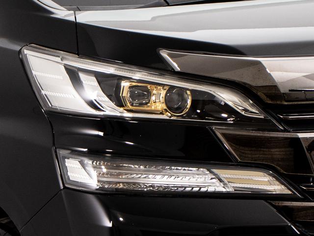 ヴェルファイア ２．５Ｚ　Ａエディション　ゴールデンアイズ　（禁煙車）（点検記録簿８枚）（純正１０型ナビ）（後席モニター）両側自動ドア／パワーバックドア／前車追従レーダークルーズ／衝突被害軽減ブレーキ／踏み間違い防止装置／専用黒ハーフレザーシート／バックカメラ（13枚目）