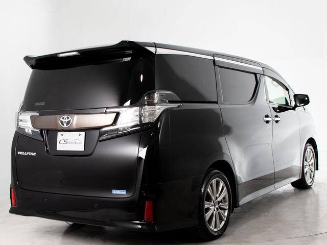 ヴェルファイア ２．５Ｚ　Ａエディション　ゴールデンアイズ　（禁煙車）（点検記録簿８枚）（純正１０型ナビ）（後席モニター）両側自動ドア／パワーバックドア／前車追従レーダークルーズ／衝突被害軽減ブレーキ／踏み間違い防止装置／専用黒ハーフレザーシート／バックカメラ（17枚目）