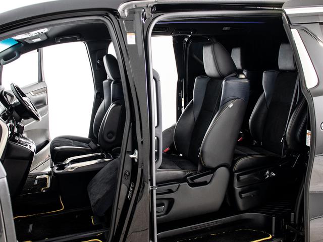 ヴェルファイア ２．５Ｚ　Ａエディション　ゴールデンアイズ　（禁煙車）（点検記録簿８枚）（純正１０型ナビ）（後席モニター）両側自動ドア／パワーバックドア／前車追従レーダークルーズ／衝突被害軽減ブレーキ／踏み間違い防止装置／専用黒ハーフレザーシート／バックカメラ（32枚目）