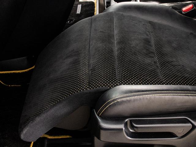 ヴェルファイア ２．５Ｚ　Ａエディション　ゴールデンアイズ　（禁煙車）（点検記録簿８枚）（純正１０型ナビ）（後席モニター）両側自動ドア／パワーバックドア／前車追従レーダークルーズ／衝突被害軽減ブレーキ／踏み間違い防止装置／専用黒ハーフレザーシート／バックカメラ（37枚目）