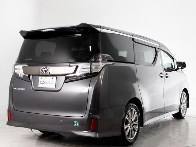 ヴェルファイア ２．５Ｚ　Ａエディション　ゴールデンアイズ　（禁煙車）（純正１０型ナビ）（後席モニター）（両側自動ドア）パワーバックドア／前車追従レーダークルーズ／衝突被害軽減ブレーキ／踏み間違い防止装置／ＡＣ１００Ｖ電源／専用黒ハーフレザーシート／（17枚目）