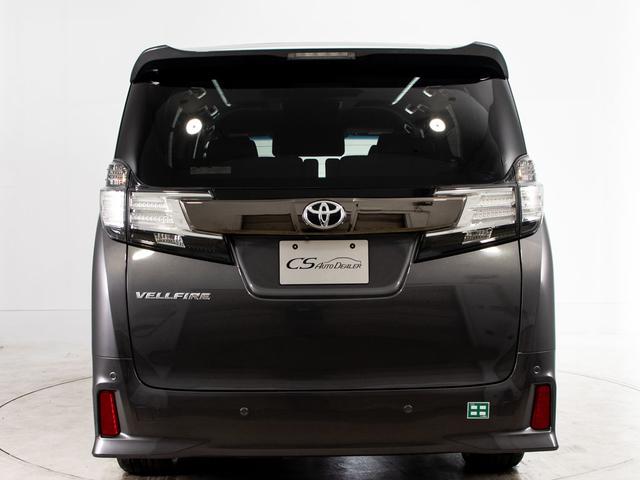 ヴェルファイア ２．５Ｚ　Ａエディション　ゴールデンアイズ　（禁煙車）（純正１０型ナビ）（後席モニター）（両側自動ドア）パワーバックドア／前車追従レーダークルーズ／衝突被害軽減ブレーキ／踏み間違い防止装置／ＡＣ１００Ｖ電源／専用黒ハーフレザーシート／（18枚目）