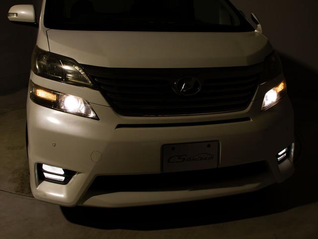 ヴェルファイア 2.4Z (8人乗りフルフラットシート)(両側自動ドア)(クラリオンナビ)(後席モニター)バックカメラ/ビルトインETC/コンビハンドル/Bluetooth接続/フルセグTV/(12枚目)