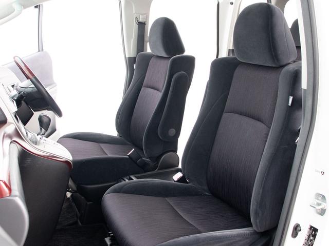 ヴェルファイア 2.4Z (8人乗りフルフラットシート)(両側自動ドア)(クラリオンナビ)(後席モニター)バックカメラ/ビルトインETC/コンビハンドル/Bluetooth接続/フルセグTV/(19枚目)