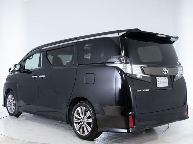ヴェルファイア ２．５Ｚ　Ａエディション　ゴールデンアイズ　（純正１０型ナビ）（後席モニター）（両側自動ドア）（パワーバックドア）前車追従レーダークルーズ／衝突被害軽減ブレーキ／踏み間違い防止装置／コンビハンドル／ＡＣ１００Ｖ電源／専用黒ハーフレザーシート／（19枚目）