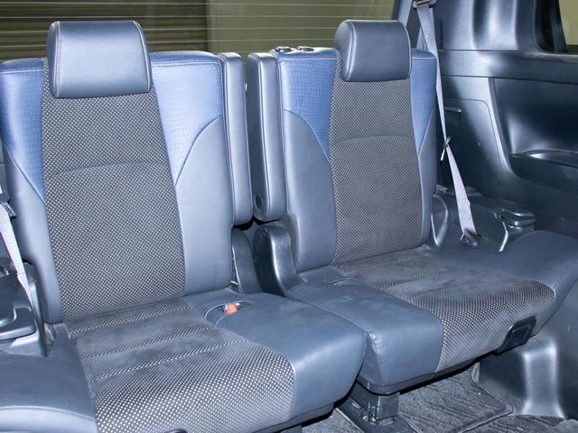 ヴェルファイア ２．５Ｚ　Ａエディション　ゴールデンアイズ　（純正１０型ナビ）（後席モニター）（両側自動ドア）（パワーバックドア）前車追従レーダークルーズ／衝突被害軽減ブレーキ／踏み間違い防止装置／コンビハンドル／ＡＣ１００Ｖ電源／専用黒ハーフレザーシート／（27枚目）