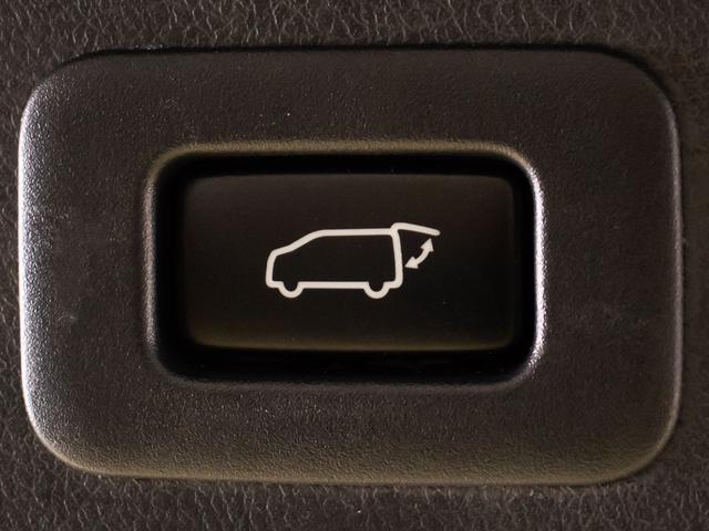 ヴェルファイア ２．５Ｚ　Ａエディション　ゴールデンアイズ　（純正１０型ナビ）（後席モニター）（両側自動ドア）（パワーバックドア）前車追従レーダークルーズ／衝突被害軽減ブレーキ／踏み間違い防止装置／コンビハンドル／ＡＣ１００Ｖ電源／専用黒ハーフレザーシート／（33枚目）