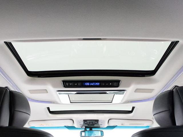 アルファード 2.5S Cパッケージ (禁煙)(カールソン21インチアルミ)(車高調)(モデリスタフルエアロ)サンルーフ/黒本革/JBLサウンド/全方位カメラ/後席モニター/前車追従レーダークルーズ/衝突被害軽減ブレーキ/AC100V電源(8枚目)