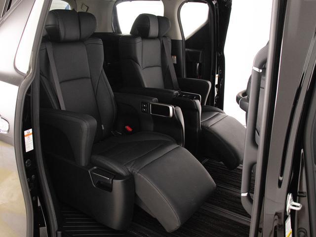 アルファード ２．５Ｓ　Ｃパッケージ　（禁煙車）（冷暖房黒革）（アルパインＢＩＧ－Ｘ１１型ナビ）（後席モニター）トヨタセーフティセンス／踏み間違い防止装置／エグゼクティブシート／両側自動ドア／パワーバックドア／ＡＣ１００Ｖ電源／（26枚目）