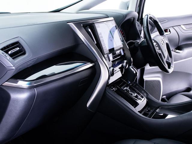 アルファード ２．５Ｓ　Ｃパッケージ　（禁煙車）（冷暖房黒革）（アルパインＢＩＧ－Ｘ１１型ナビ）（後席モニター）トヨタセーフティセンス／踏み間違い防止装置／エグゼクティブシート／両側自動ドア／パワーバックドア／ＡＣ１００Ｖ電源／（43枚目）