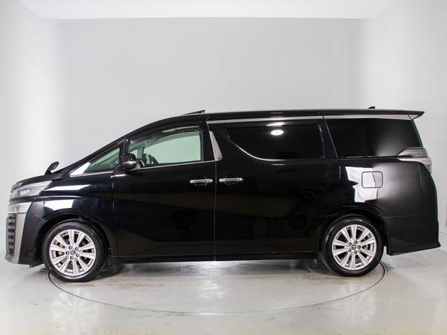 ヴェルファイア ２．５Ｚ　Ａエディション　（禁煙車）（サンルーフ）（カロッツェリアナビ）（後席モニター）トヨタセーフティセンス／踏み間違い防止装置／デジタルインナーミラー／ＢＳＭ／ＲＣＴＡ／両側自動ドア／パワーバックドア／バックカメラ／（16枚目）