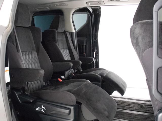 ヴェルファイア ２．５Ｚ　Ａエディション　（禁煙車）（サンルーフ）（カロッツェリアナビ）（後席モニター）トヨタセーフティセンス／踏み間違い防止装置／デジタルインナーミラー／ＢＳＭ／ＲＣＴＡ／両側自動ドア／パワーバックドア／バックカメラ／（25枚目）