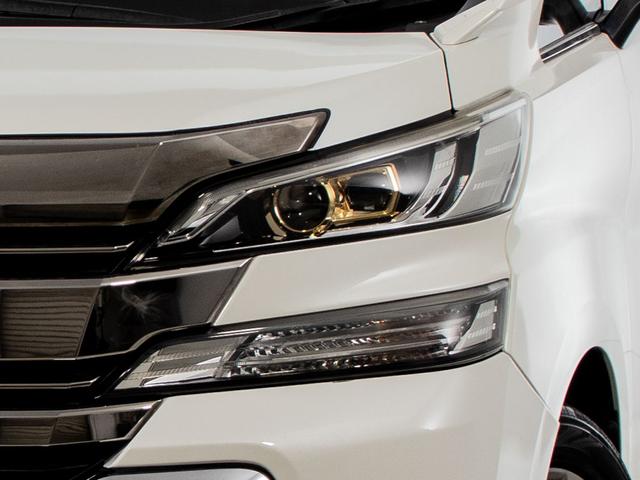 ヴェルファイア ２．５Ｚ　Ａエディション　ゴールデンアイズ　（禁煙車）（サンルーフ）（アルパインＢＩＧ－Ｘ１１型ナビ）（後席モニター）両側自動ドア／パワーバックドア／バックカメラ／ＡＣ１００Ｖ電源／クルーズコントロール／クリアランスソナー／専用黒ハーフレザー（14枚目）