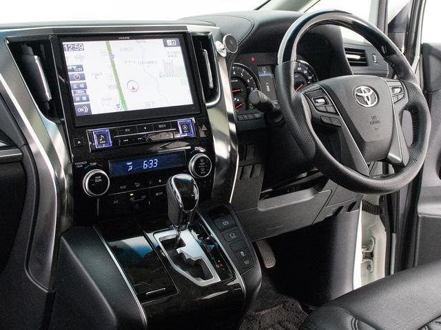 ヴェルファイア ２．５Ｚ　（サンルーフ）（社外２０インチアルミ＆ダウンサス）（アルパインＢＩＧ－Ｘ１０型ナビ）（後席モニター）黒革調シートカバー／両側自動ドア／バックカメラ／クルーズコントロール／クリアランスソナー／（36枚目）