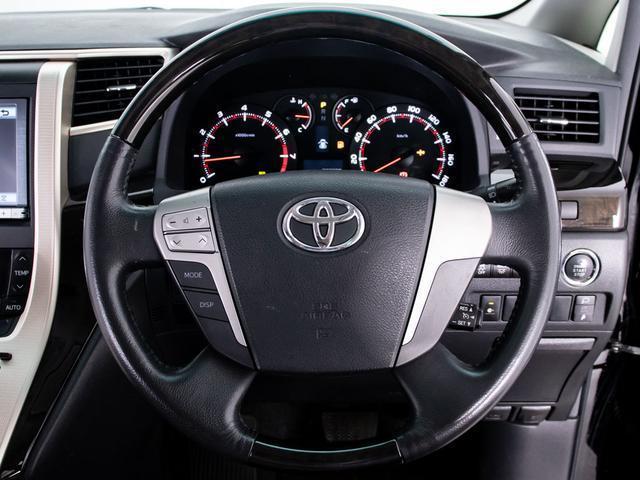 アルファード ２４０Ｓ　タイプゴールド　（禁煙車）（特別仕様車）（ハーフレザーシート）（後席モニター）両側電動スライドドア／パワーバックドア／クルーズコントロール／バックカメラ／後席オットマン／クリアランスソナー／Ｂｌｕｅｔｏｏｔｈ（37枚目）