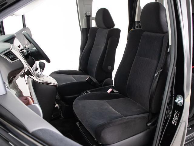 ヴェルファイア ２．４Ｚ　（禁煙車）（３０系後期型フェイスカスタム）（アルパインＢＩＧ－Ｘナビ）（後席モニター）両側自動ドア／バックカメラ／クリアランスソナー／ビルトインＥＴＣ／Ｂｌｕｅｔｏｏｔｈ接続／フルセグＴＶ／（21枚目）