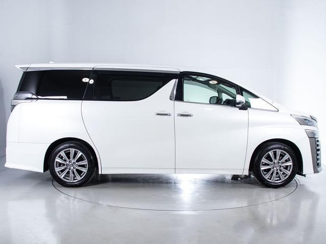 ヴェルファイア ２．５Ｚ　Ｇエディション　（禁煙車）（点検記録簿７枚）（トヨタセーフティセンス）（黒革エグゼクティブシート）後席モニター／両側電動スライドドア／シートヒーター／シートメモリー／３眼ＬＥＤヘッドライド／パワーバックドア（18枚目）