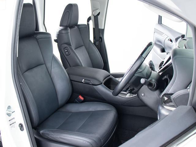 ヴェルファイア ２．５Ｚ　Ｇエディション　（禁煙車）（点検記録簿７枚）（トヨタセーフティセンス）（黒革エグゼクティブシート）後席モニター／両側電動スライドドア／シートヒーター／シートメモリー／３眼ＬＥＤヘッドライド／パワーバックドア（25枚目）