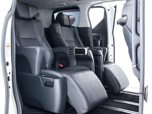 ヴェルファイア ２．５Ｚ　Ｇエディション　（禁煙車）（点検記録簿７枚）（トヨタセーフティセンス）（黒革エグゼクティブシート）後席モニター／両側電動スライドドア／シートヒーター／シートメモリー／３眼ＬＥＤヘッドライド／パワーバックドア（27枚目）