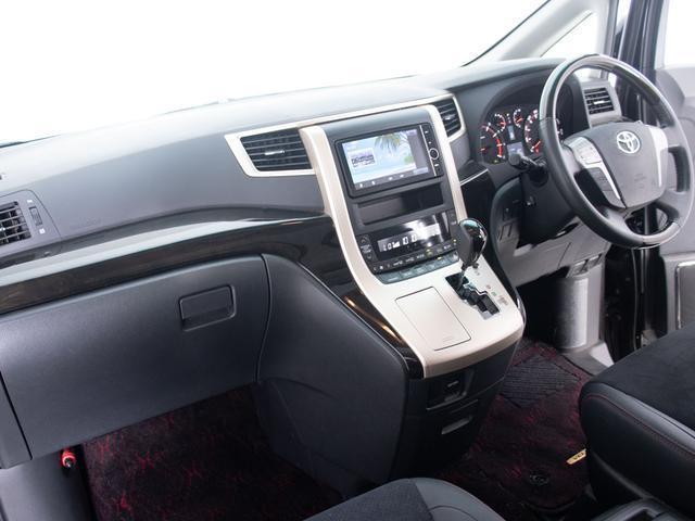 ヴェルファイア ２．４Ｚ　ゴールデンアイズ　（禁煙車）（エアロカスタム）（サンルーフ）（後席モニター）両側自動ドア／パワーバックドア／純正ＨＤＤナビ／フロント＆バックカメラ／クルーズコントロール／クリアランスソナー／コンビハンドル／（36枚目）