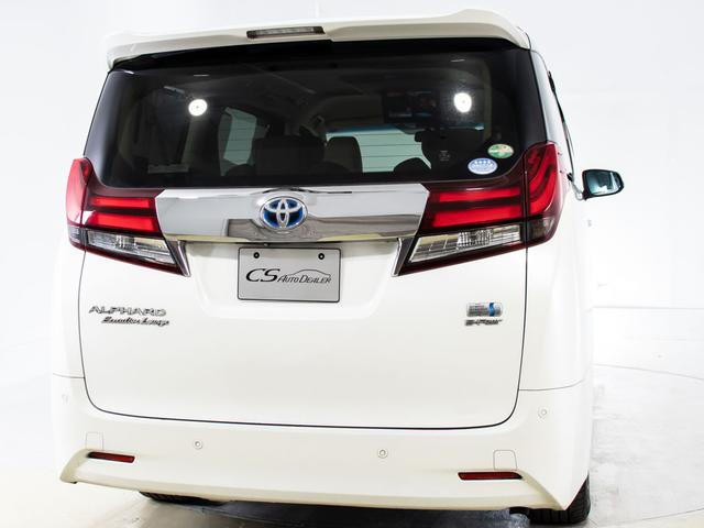 アルファードハイブリッド エグゼクティブラウンジ (ベージュ本革)(JBLサウンド)(全方位カメラ)(後席モニター)前車追従レーダークルーズ/衝突被害軽減ブレーキ/踏み間違い防止装置/自動ハイビーム/両側自動ドア/パワーバックドア/1500W給電/(17枚目)