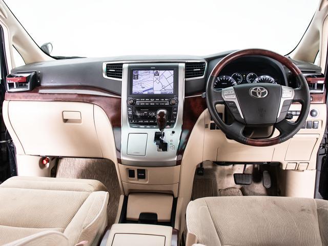 アルファード ２４０Ｇ　（プレミアムサウンド）（後席モニター）（両側自動ドア）（社外１９インチアルミ）バックカメラ／コンビハンドル／ＡＣ１００Ｖ電源／クルーズコントロール／クリアランスソナー／パワーシート／シートメモリー／（23枚目）