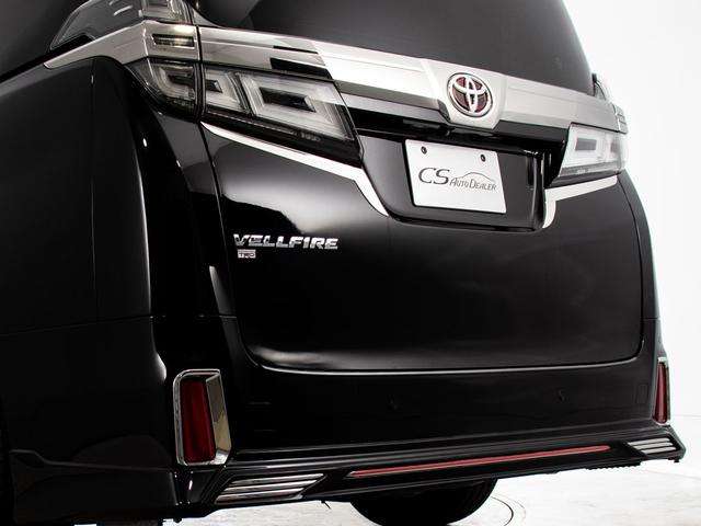 ヴェルファイア ２．５Ｚ　Ａエディション　（ＴＲＤフルエアロ）（社外１９インチアルミ）（サンルーフ）（純正１０型ナビ）後席モニター／トヨタセーフティセンス／黒革調シートカバー／両側自動ドア／バックカメラ／クリアランスソナー／ビルトインＥＴＣ／（20枚目）