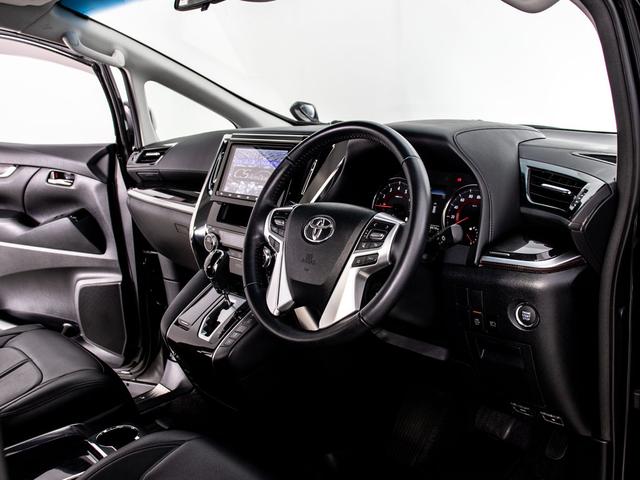 ヴェルファイア ２．５Ｚ　Ａエディション　（ＴＲＤフルエアロ）（社外１９インチアルミ）（サンルーフ）（純正１０型ナビ）後席モニター／トヨタセーフティセンス／黒革調シートカバー／両側自動ドア／バックカメラ／クリアランスソナー／ビルトインＥＴＣ／（39枚目）