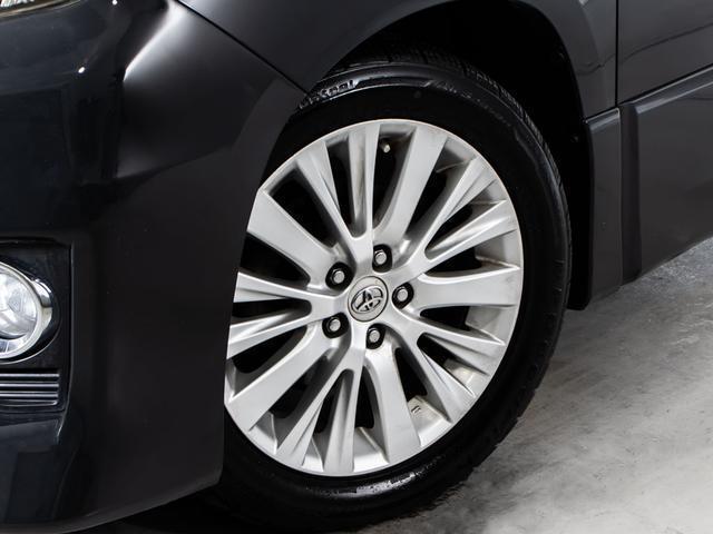 アルファード ２４０Ｓ　Ｃパッケージ　（禁煙車）（ＢＭＷオリジナルカラー）（後席モニター）両側自動ドア／パワーバックドア／純正ＨＤＤナビ／ビルトインＥＴＣ／クルーズコントロール／クリアランスソナー／エグゼクティブシート／（11枚目）